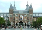 Туристы, приехавшие в туры в Голландию